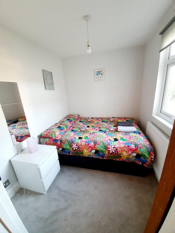 Beautiful 3 Bedroom House At The Sea Front - Amazing Location Southend-on-Sea Zewnętrze zdjęcie